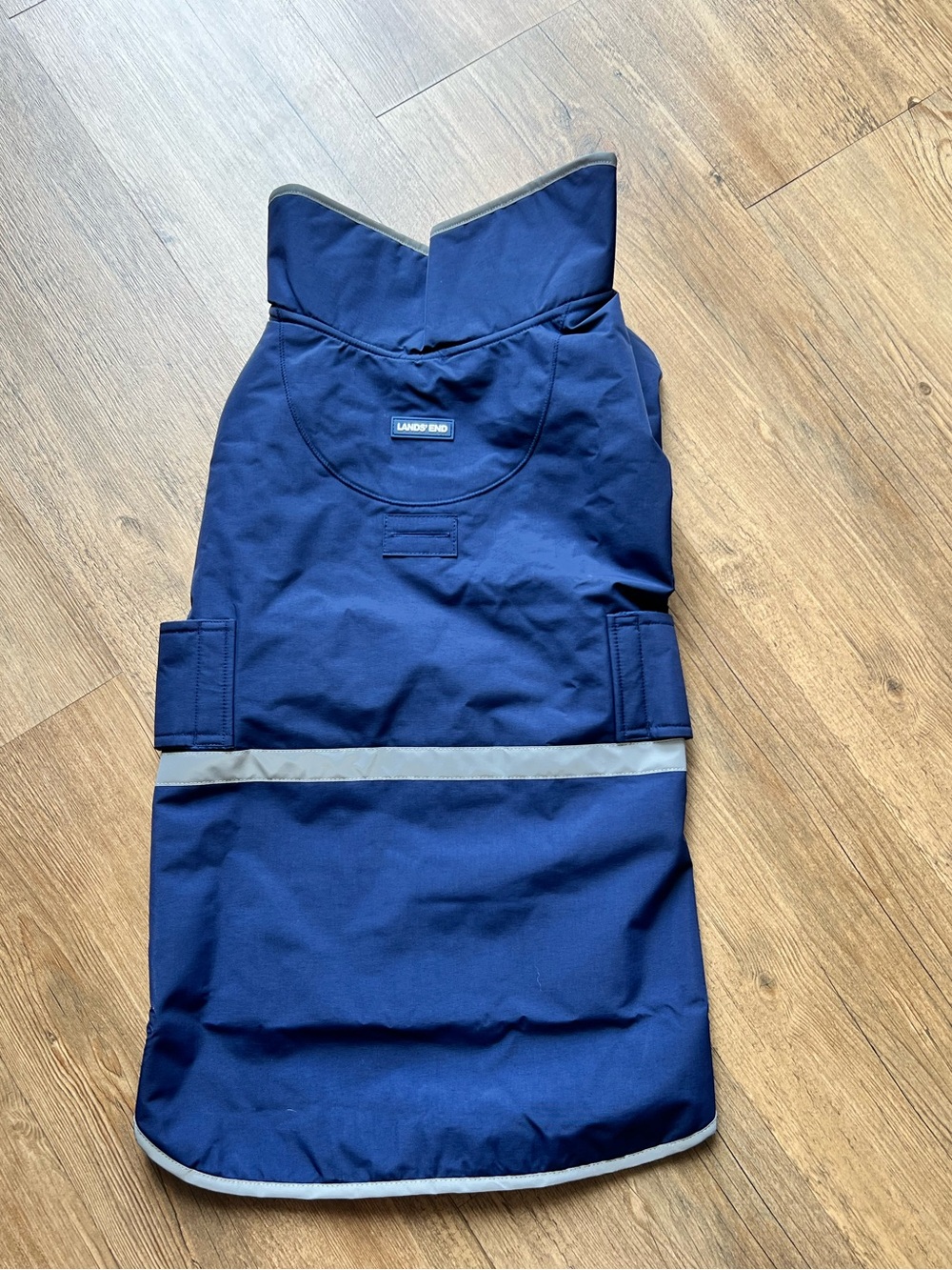 Lands' End Dog Squall Waterproof Jacket NWT size L